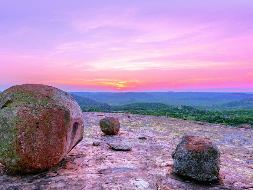 Zimbabwe: Exploring the Rich History, Culture, and Natural Wonders of Southern Africa