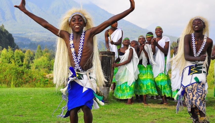 Exploring Rwanda’s Unique History and Culture: From Genocide Legacy to Vibrant Arts Scene